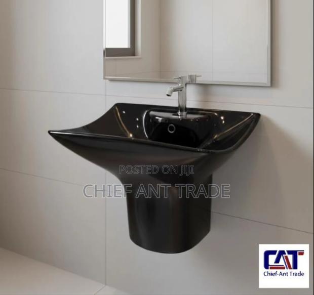 Hand Wash Basin. Hung Yt-02 · Photo 2