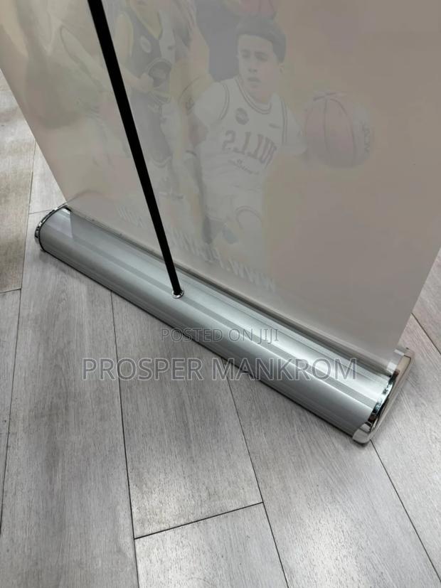 Pull Up Stands photo 2