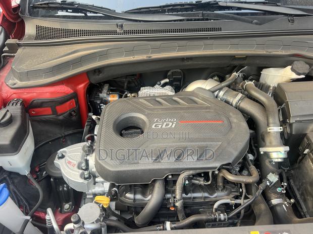 Hyundai Santa Fe Limited 2021 Red