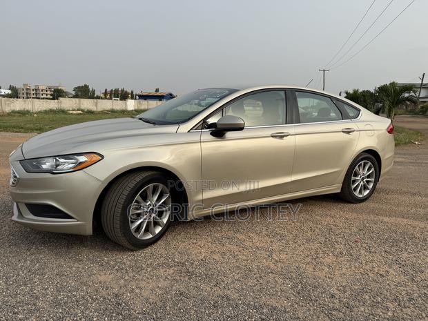 Ford Fusion SE AWD 2017 Beige