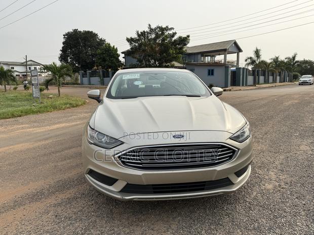 Ford Fusion SE AWD 2017 Beige