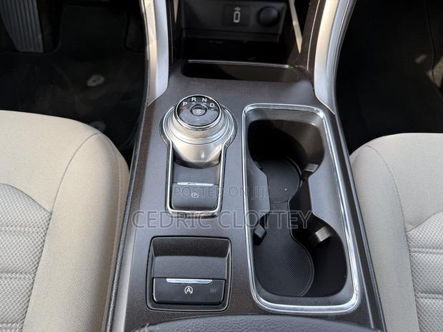 Ford Fusion SE AWD 2017 Beige