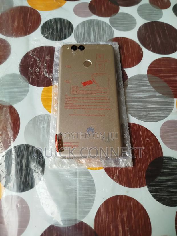 Huawei Y9 2018 128 GB Gold photo 3