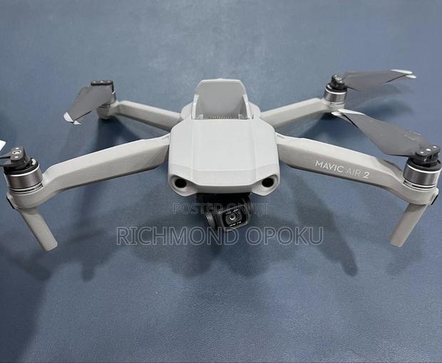 Dji Mavic Air 2 Fly More Combo photo 2