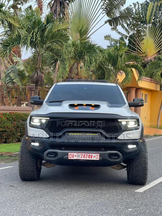 RAM 1500 TRX Crew Cab 4WD SB 2024 White