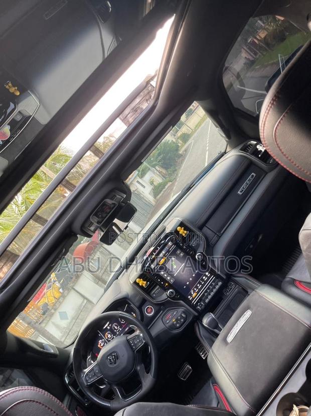 RAM 1500 TRX Crew Cab 4WD SB 2024 White photo 6