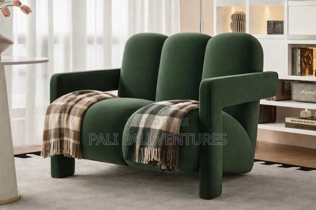 Accent Chair photo 4