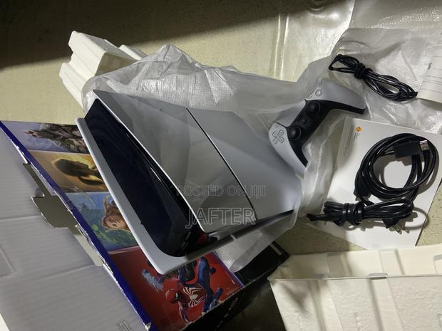 Sony Ps5 Console With Fc27 and Other Latest Games · Photo 4