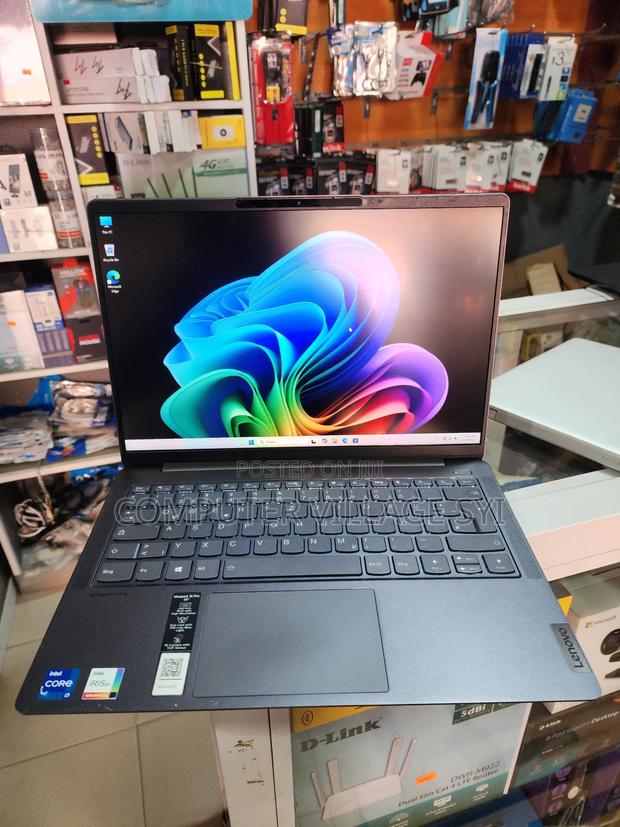 Laptop Lenovo IdeaPad 130 16GB Intel Core I7 SSD 512GB photo 3
