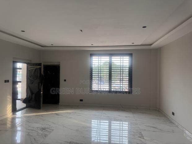 2bdrm Apartment in UPSA Area for rent photo 5