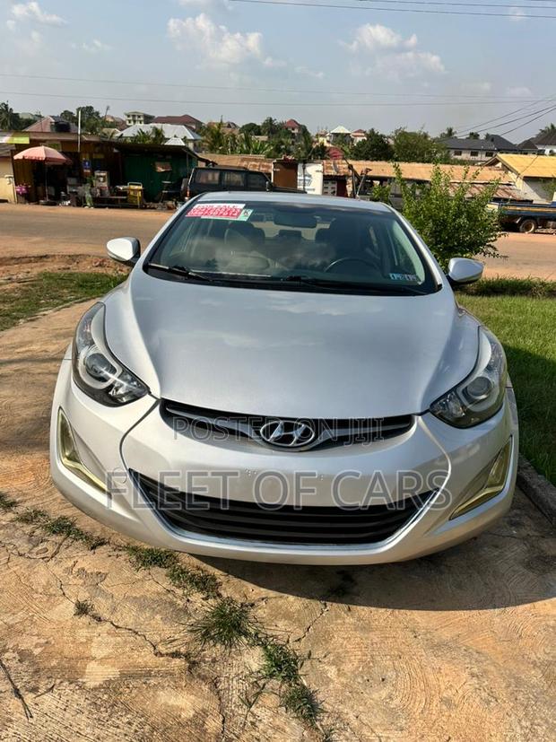 Hyundai Elantra Sport Sedan FWD (2.0L 4cyl 6A) 2016 Silver