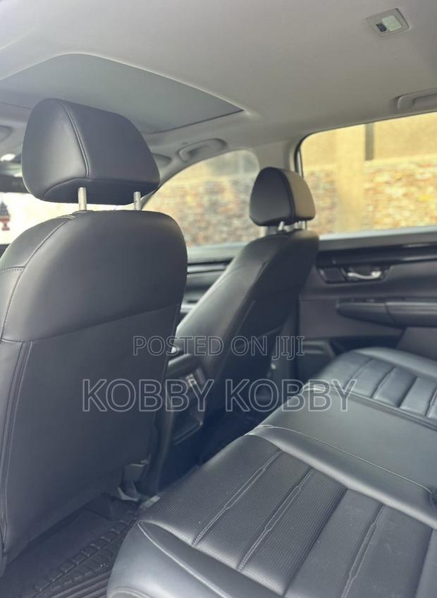 Honda CR-V 2023 White photo 8