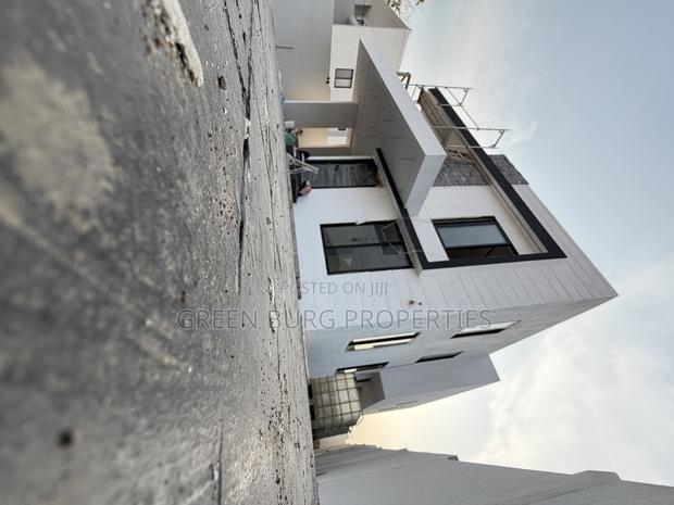 4bdrm House in East Legon for sale photo 2