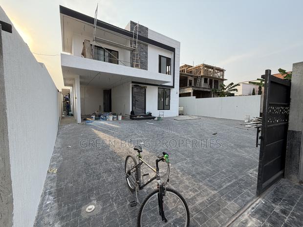 4bdrm House in East Legon for sale photo 4