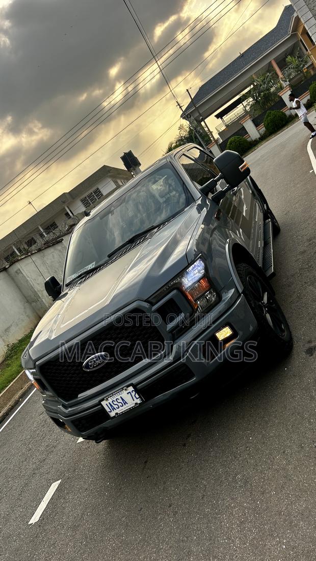 Ford F-150 2020 Blue photo 3