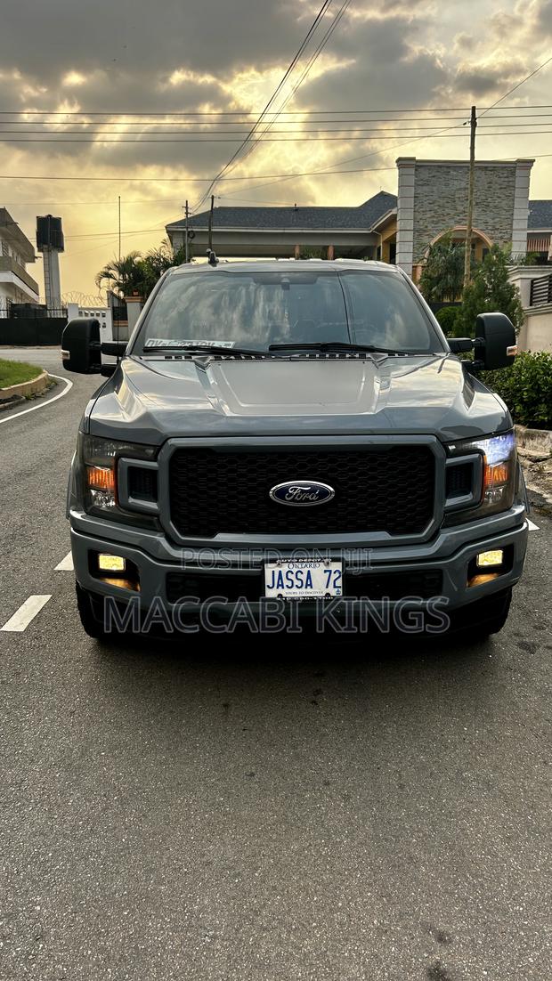 Ford F-150 2020 Blue photo 2