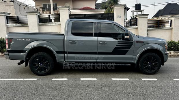 Ford F-150 2020 Blue photo 4