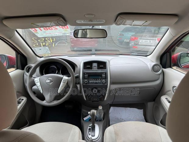 Nissan Versa 1.6 S 4dr Sedan (1.6L 4cyl 4A) 2015 Red photo 7