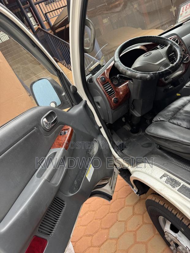 2012 Kia Bongo Truck photo 15