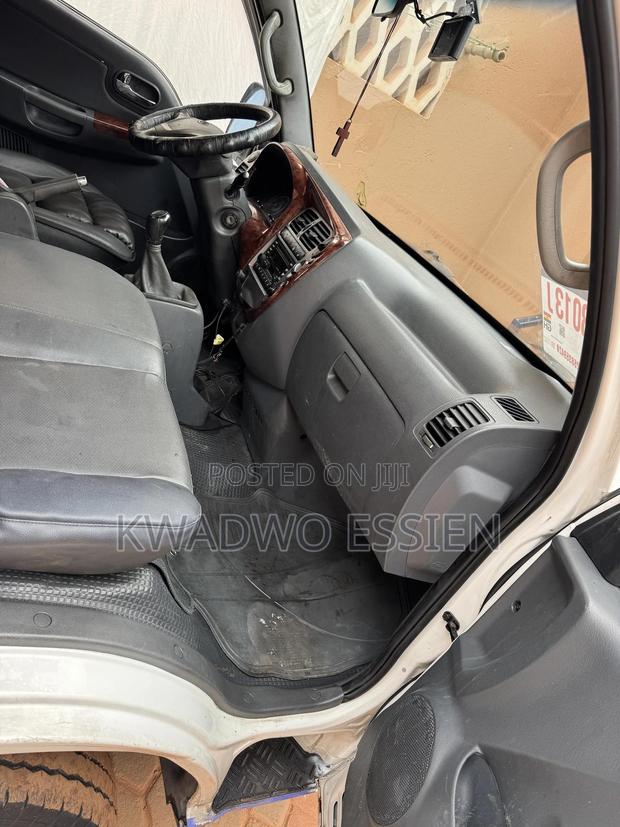 2012 Kia Bongo Truck photo 16