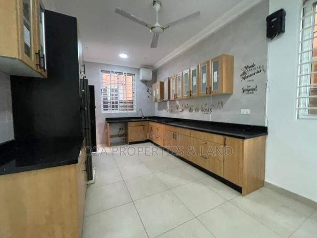 3bdrm House in East Airport for rent photo 13