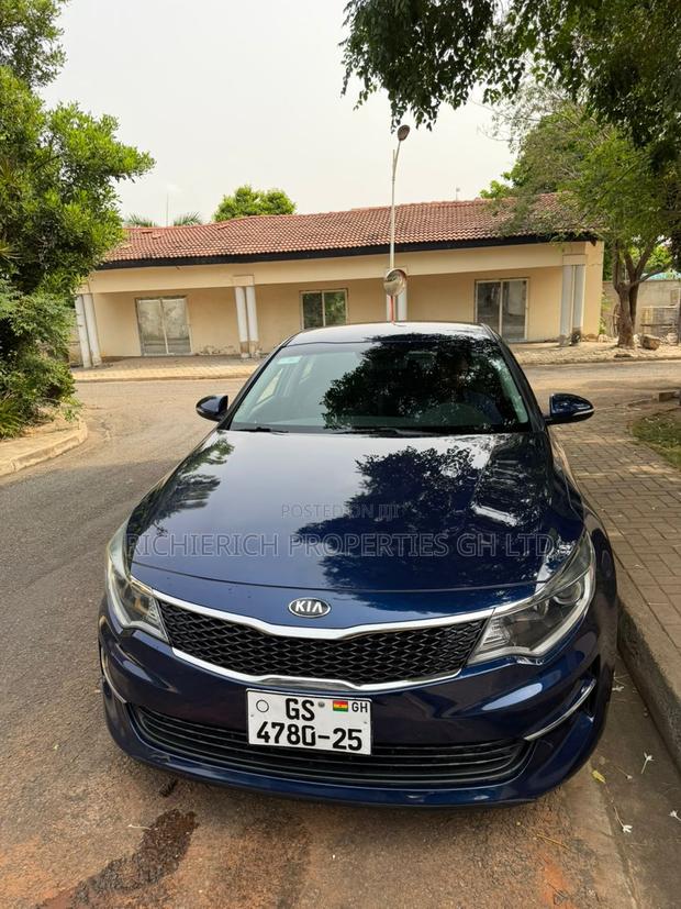Blue Kia Optima for Rent photo 6
