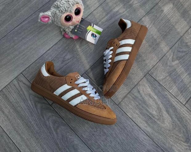 Adidas Samba Sneakers photo 2