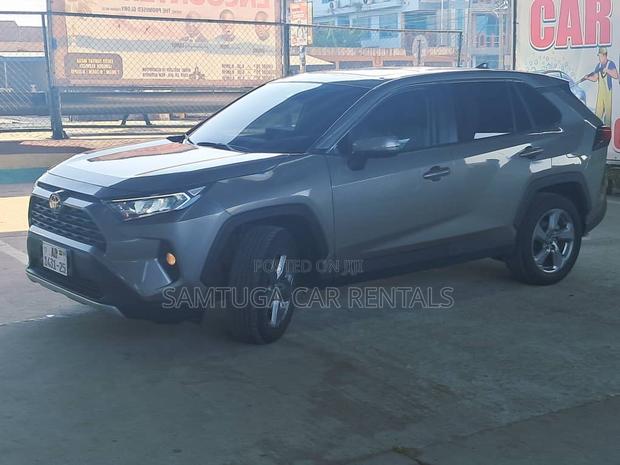 Toyota Rav4 for Rent