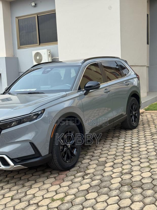 Honda CR-V 2024 Gray photo 2