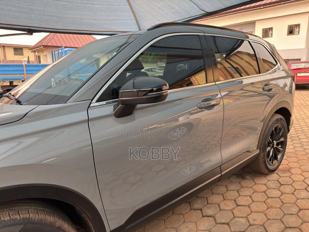 Honda CR-V 2024 Gray photo 13