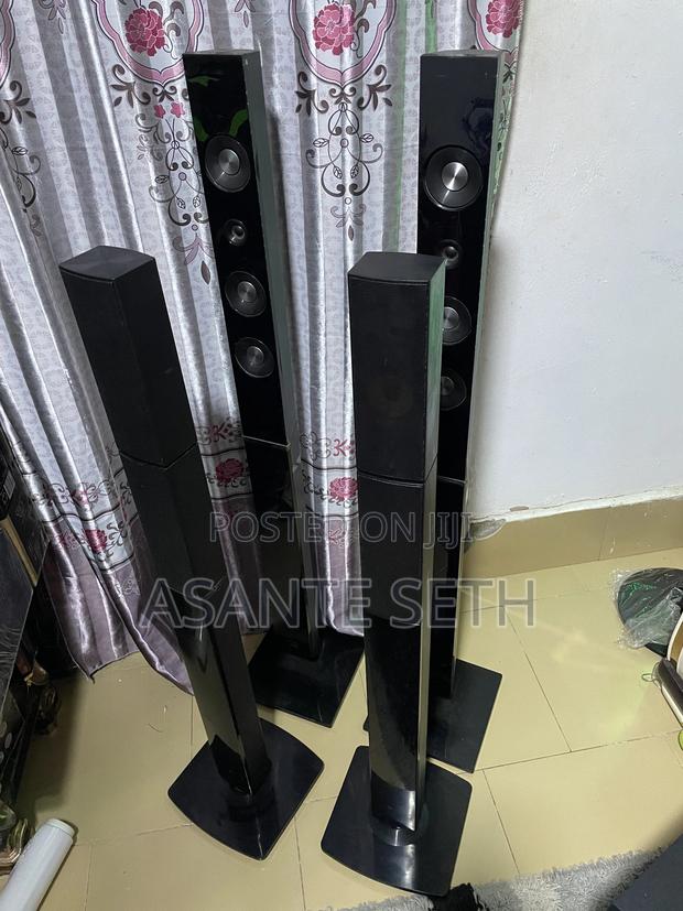 Samsung 5set Standing Surrounding Speakers Only No Derk PLS photo 2