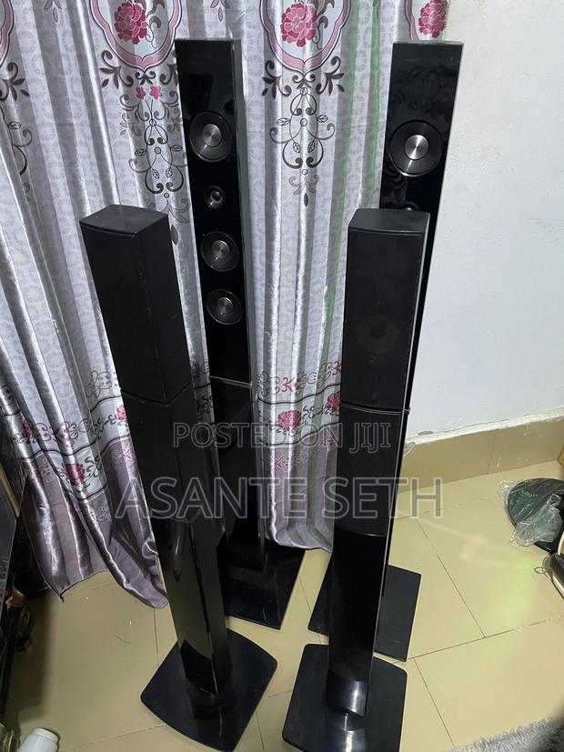 Samsung 5set Standing Surrounding Speakers Only No Derk PLS photo 4