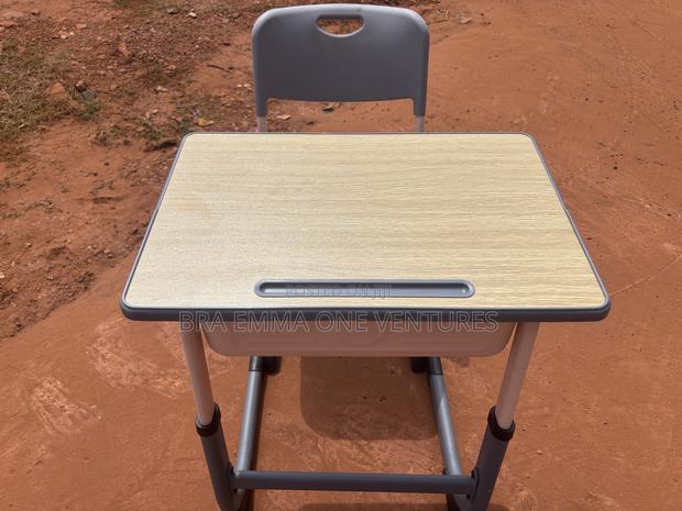 60x40cm Adjustable Students Desk photo 2