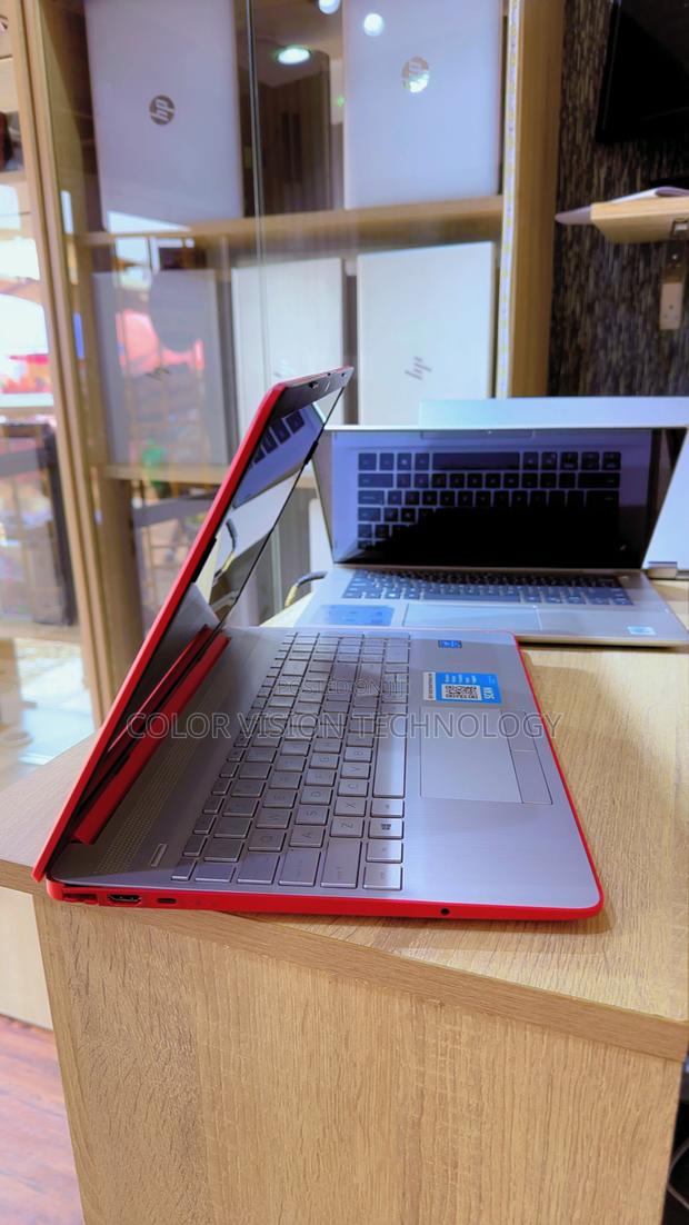 Laptop HP Pavilion 15 4GB Intel SSD 128GB photo 3
