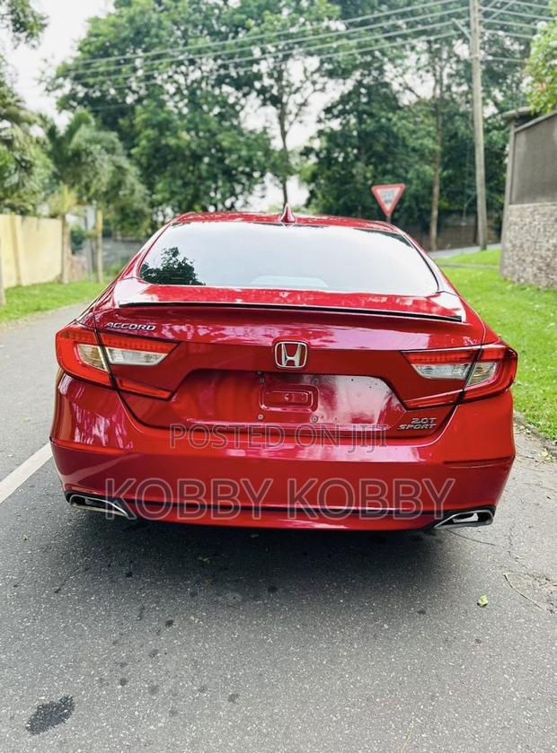 Honda Accord 2019 Red photo 2
