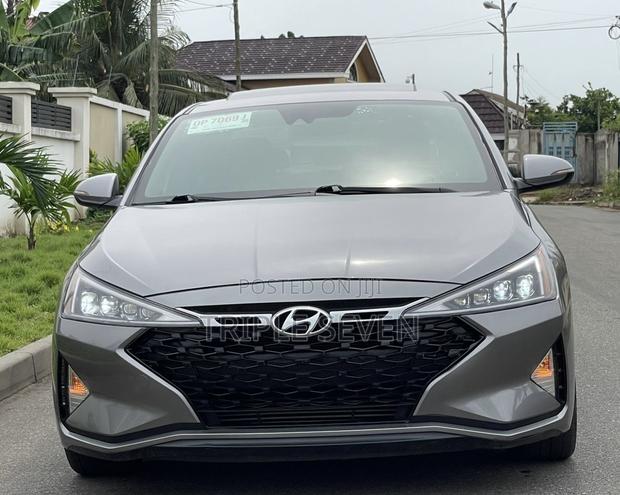 Hyundai Elantra Sport 2019 Black