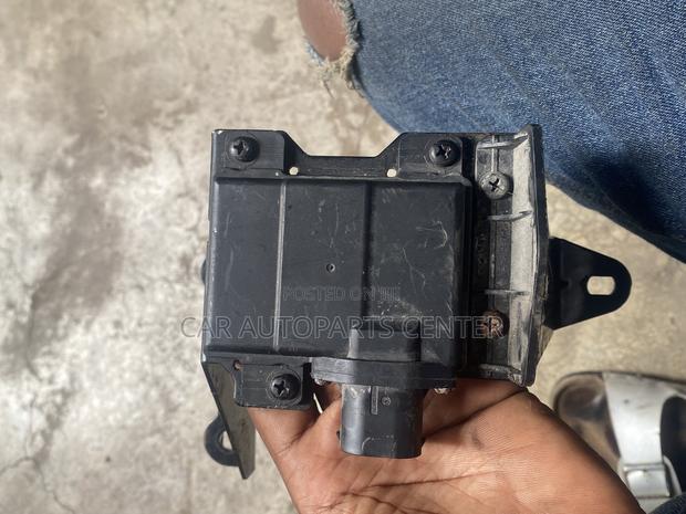 Hyundai Elantra 2021-23 Blindspot Radar Sensors Pair photo 2