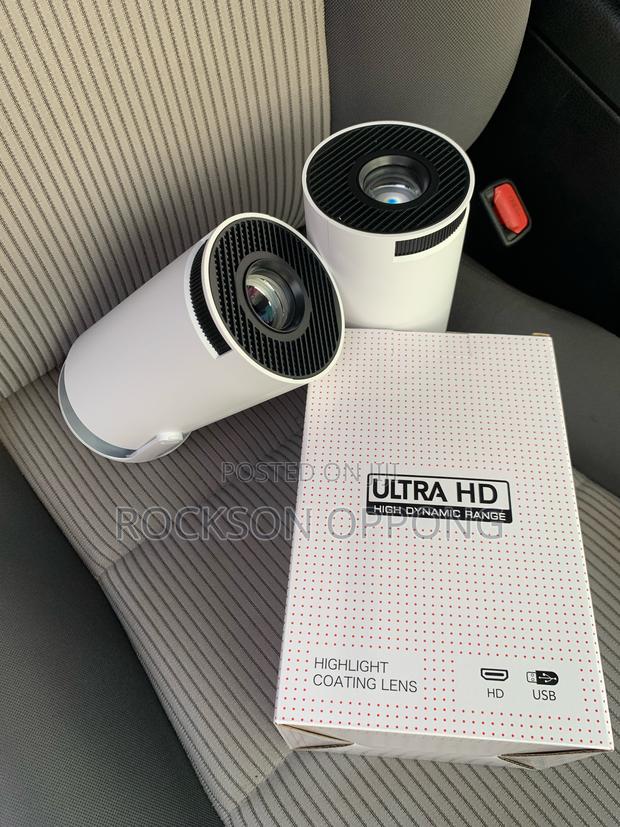 Smart Mini Projector photo 2
