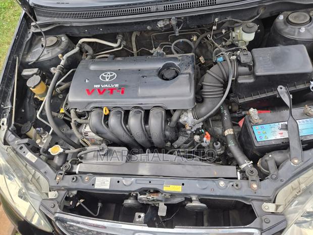 Toyota Corolla Altis 1.8 2005 Black photo 11