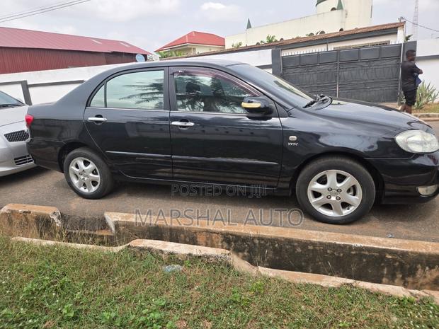 Toyota Corolla Altis 1.8 2005 Black photo 4