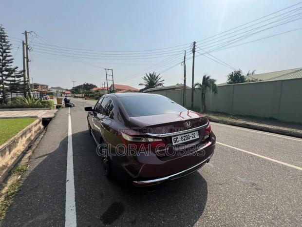Honda Accord Sport SE 4dr Sedan FWD (2.4L 4cyl 2A) 2017 Red photo 6