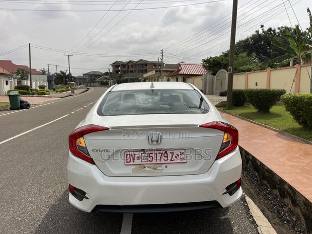 Honda Civic EX-L 4dr Sedan (1.5L 4cyl) 2017 White photo 9