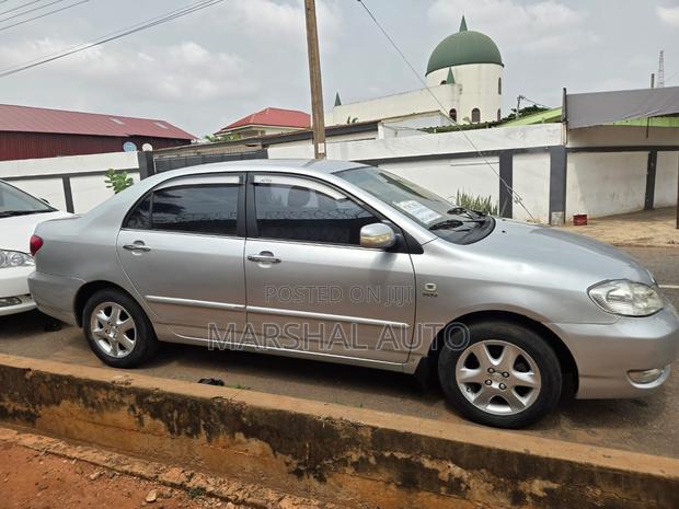 Toyota Corolla Altis 1.8 2007 Silver photo 4