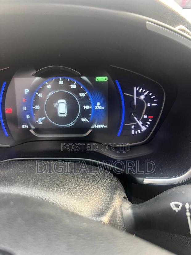 Hyundai Santa Fe Limited 2021 Red