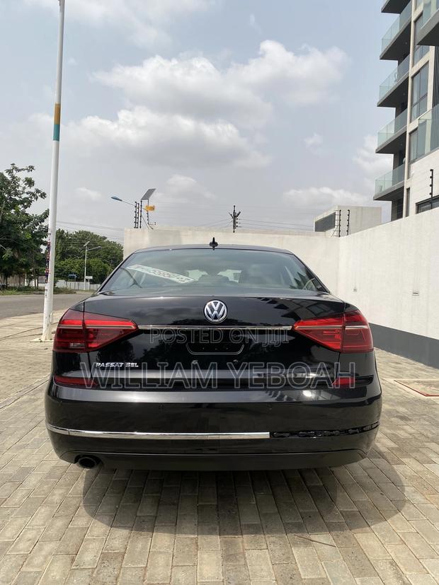 Volkswagen Passat 1.8T SEL Premium 4dr Sedan (1.8L 4cyl) 2017 Black