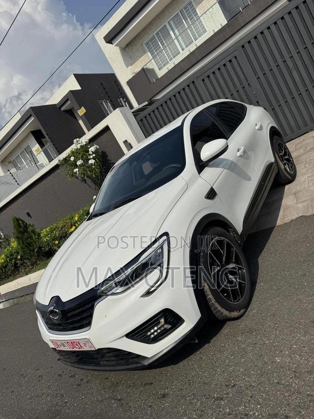 Renault Samsung SM6 2020 White