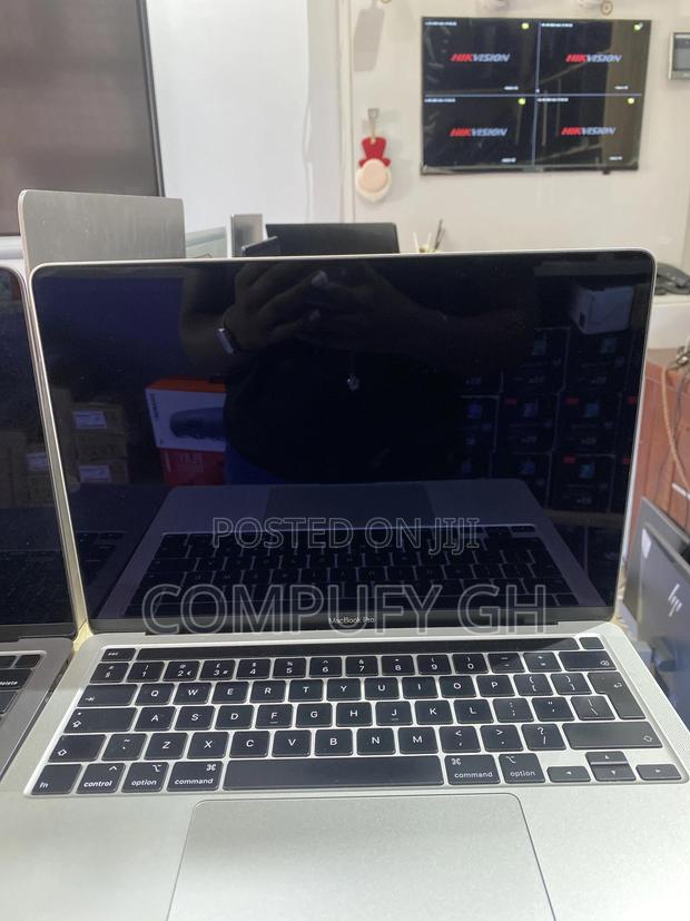 Laptop Apple MacBook Pro 32GB Intel Core I7 SSD 2T photo 2