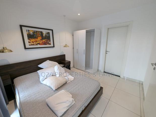 Furnished 2bdrm Apartment in Embassy Gardens, for sale photo 6