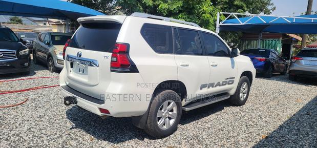 Toyota Land Cruiser Prado 2.7 2018 White photo 6