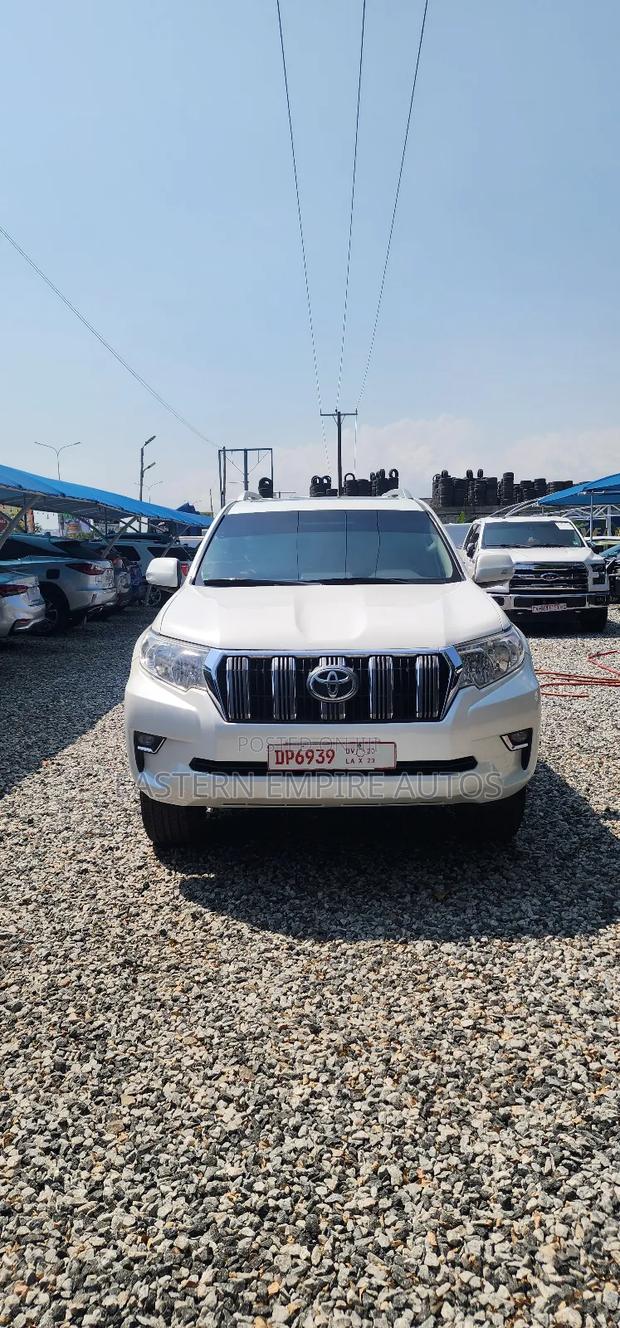 Toyota Land Cruiser Prado 2.7 2018 White photo 7